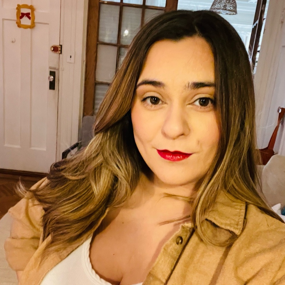Meet your Posher, Nicole